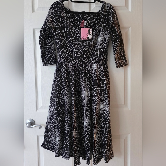 Final Price Drop - NWT Large Wicked Swing Dress in Vintage Spiderweb Print - Picture 2 of 5